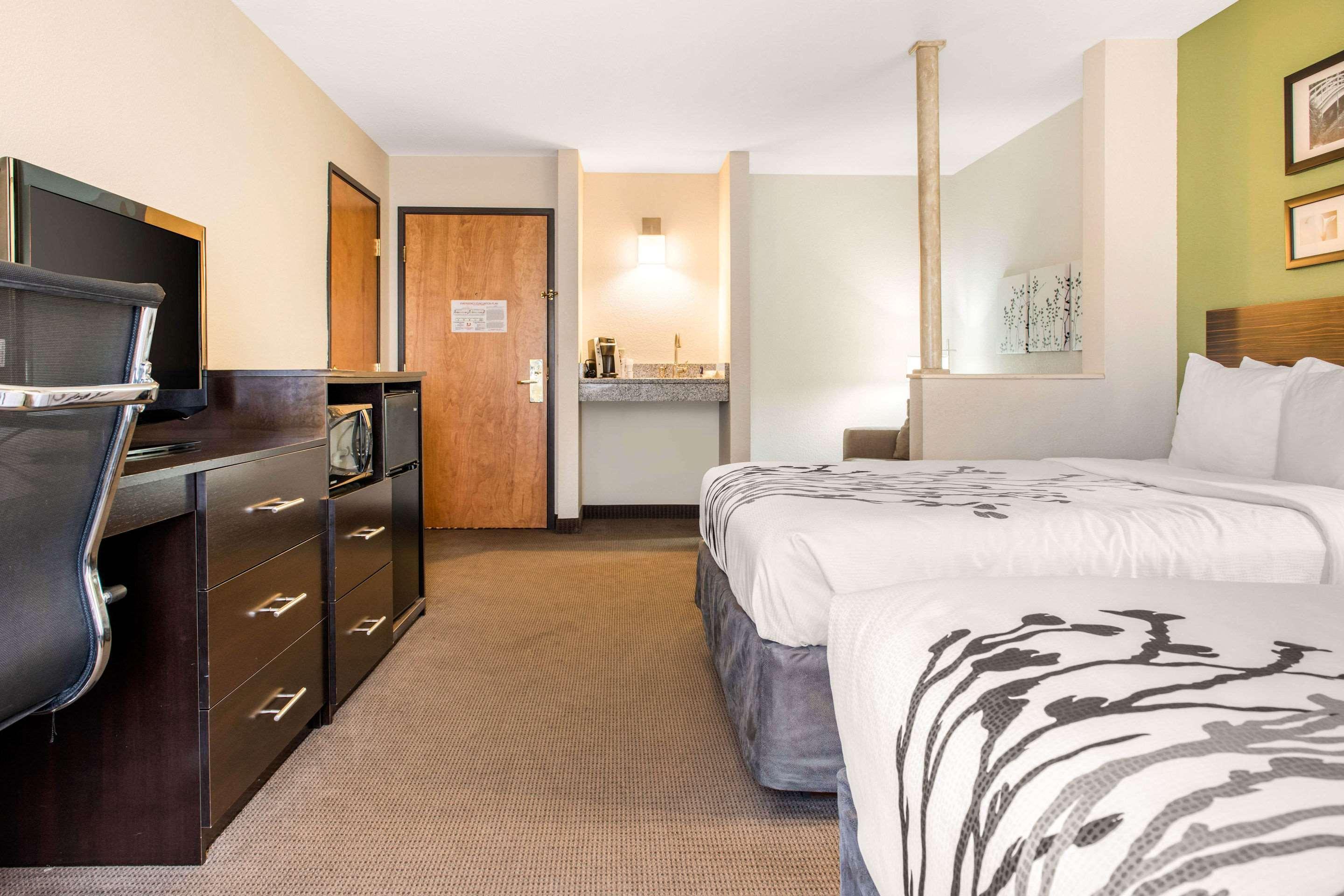 Sleep Inn & Suites Columbus Buitenkant foto