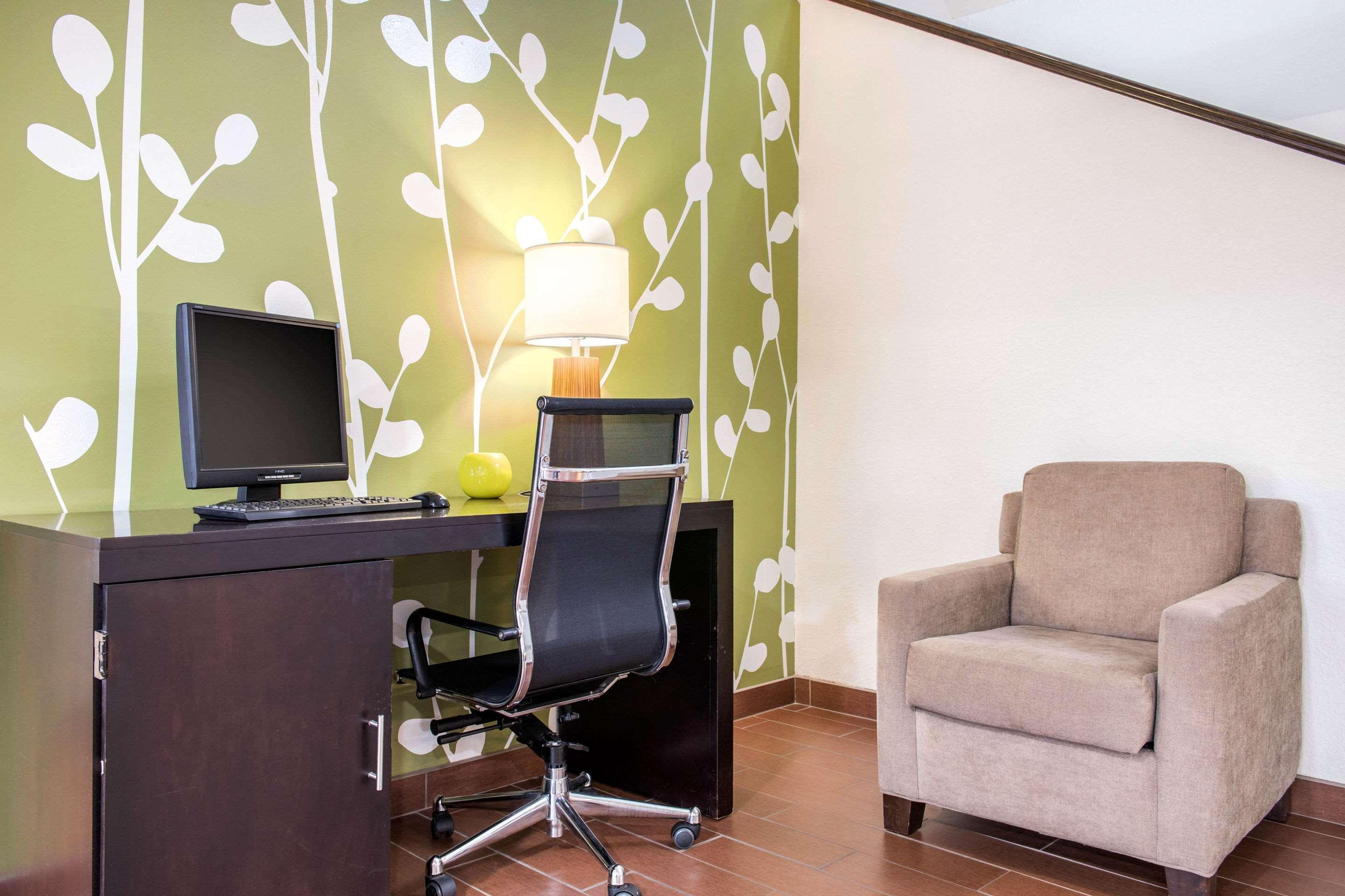 Sleep Inn & Suites Columbus Buitenkant foto