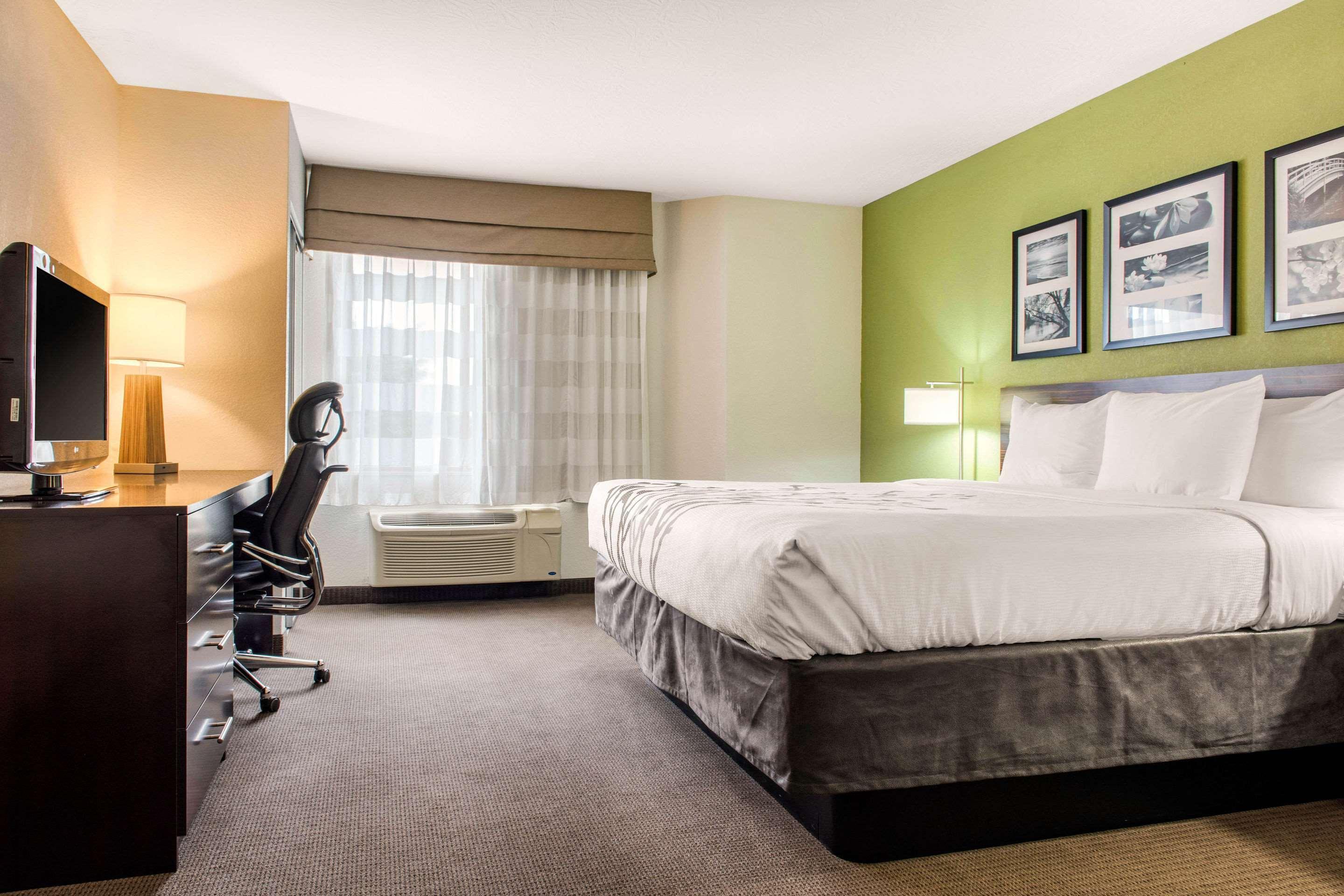 Sleep Inn & Suites Columbus Buitenkant foto