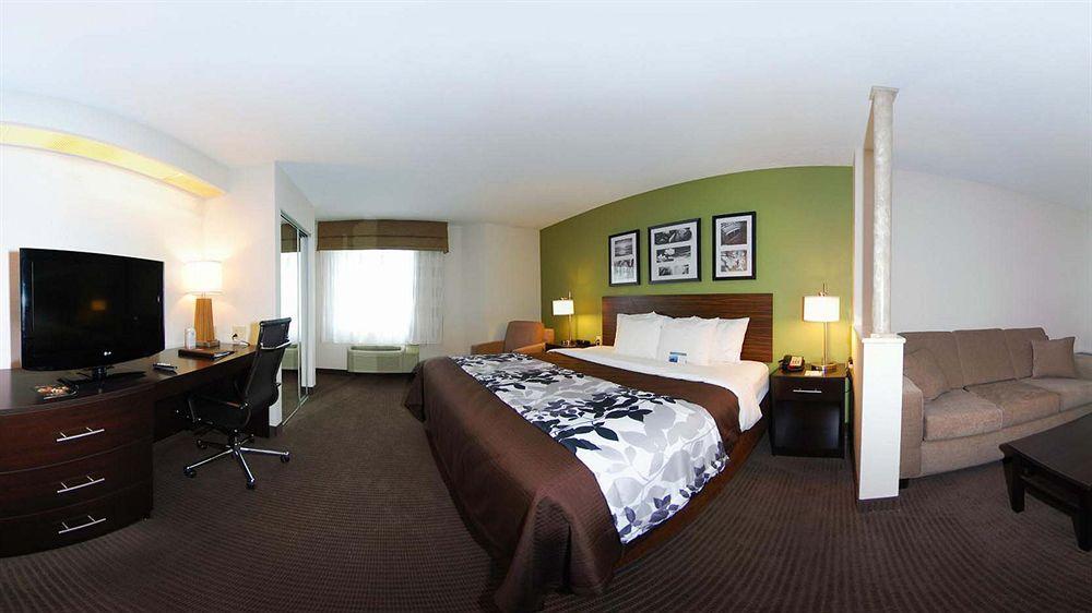 Sleep Inn & Suites Columbus Buitenkant foto