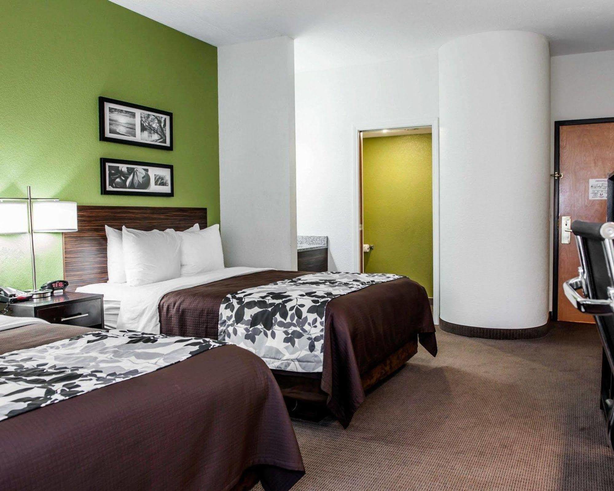 Sleep Inn & Suites Columbus Buitenkant foto