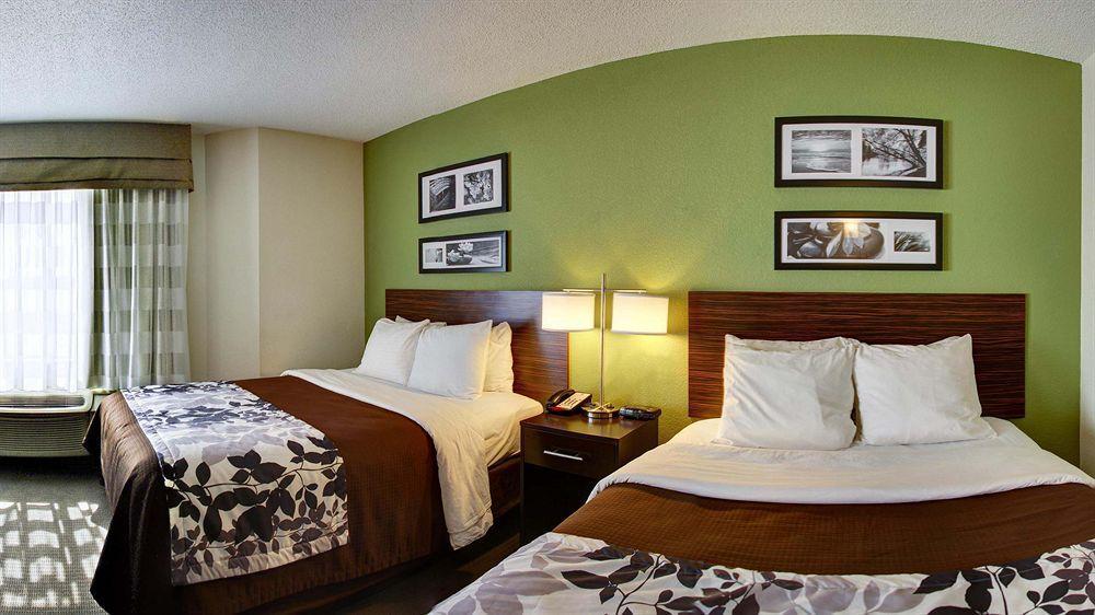 Sleep Inn & Suites Columbus Buitenkant foto